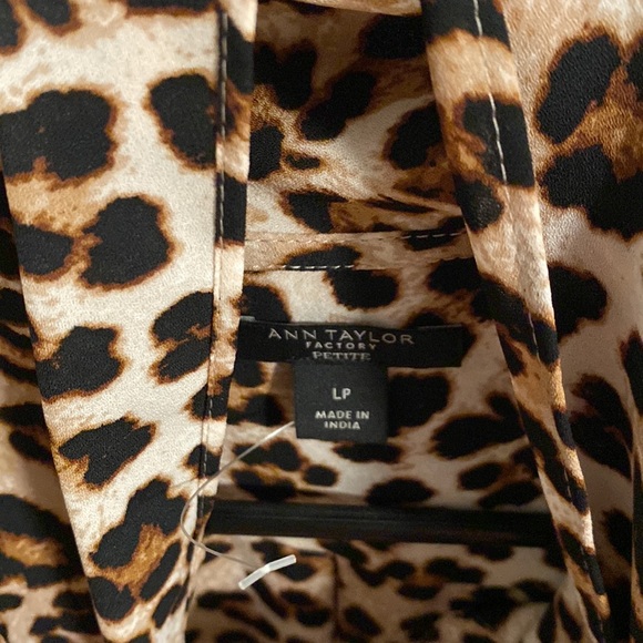 Ann Taylor Factory Animal Print Top - Picture 2 of 3